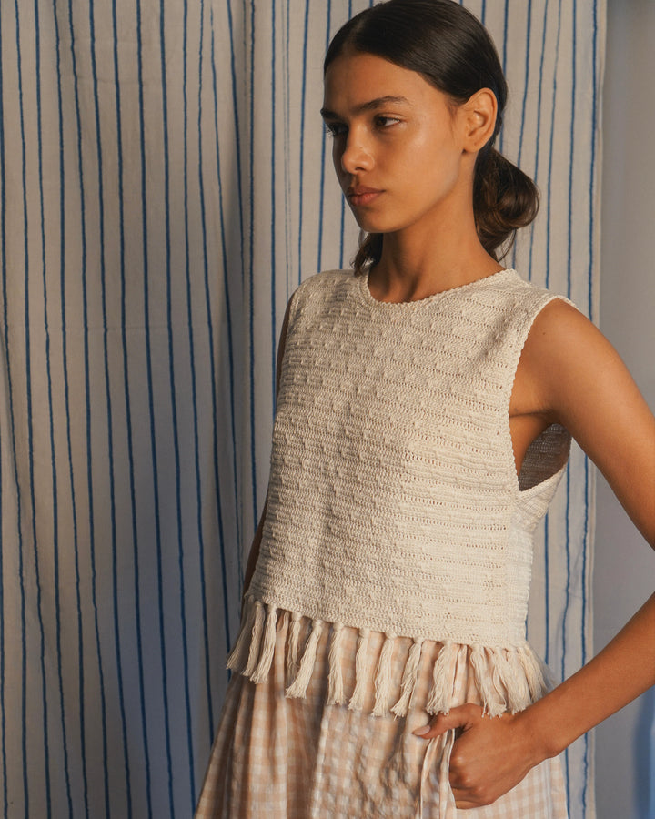 Proche - Fringe Hem Crocheted Vest in Cream