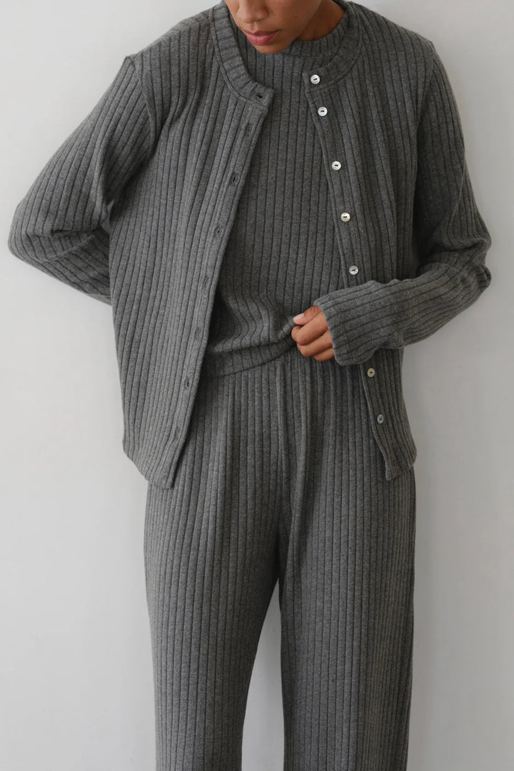 DONNI – Sweater Rib Cardi in Charcoal Grey