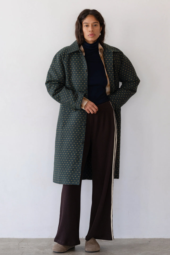 Donni – Thermal Crop Stripe Pant in Espresso