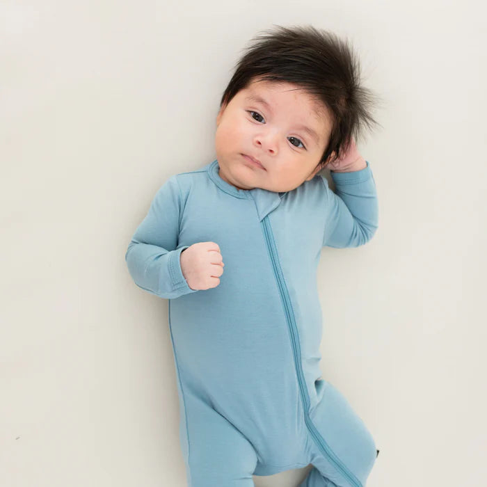 Kyte Baby – Bamboo Zippered Romper in Dusty Blue