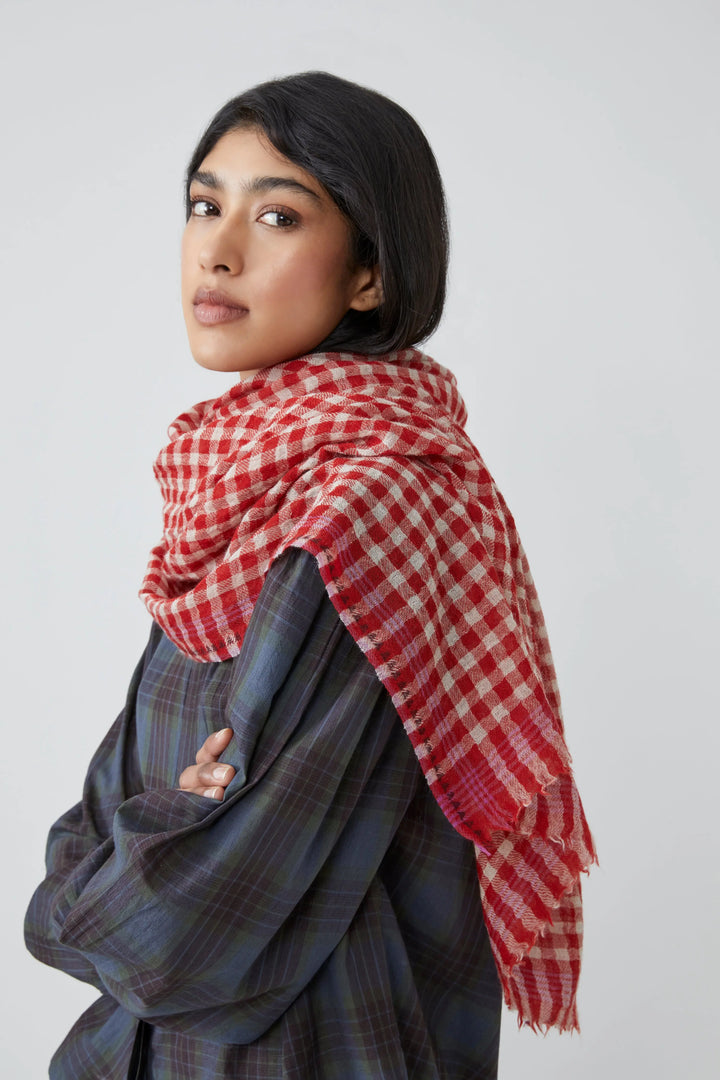 Moismont – Scarf No. 693 in Lipstick