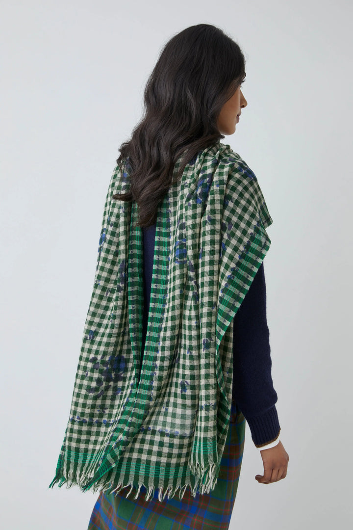 Moismont – Scarf No. 693 in Flowers British Green