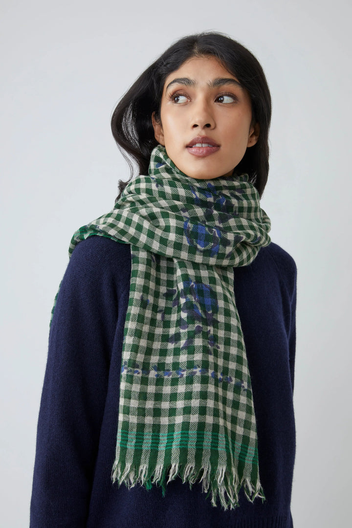 Moismont – Scarf No. 693 in Flowers British Green