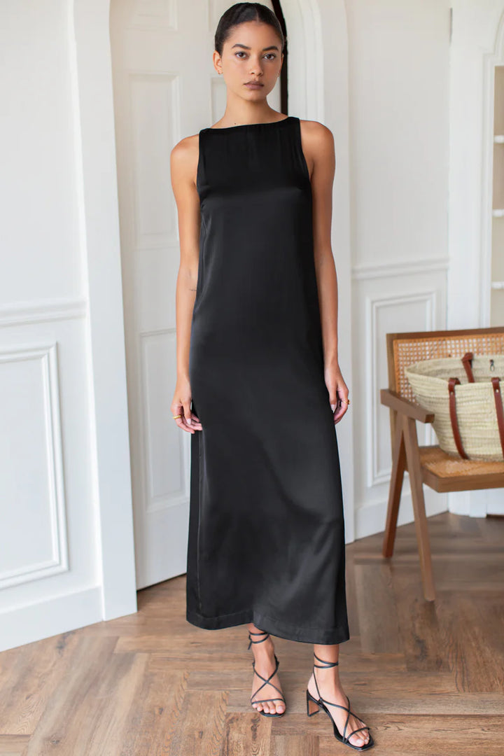 Emerson Fry - Cut In Shift Maxi Dress in Black