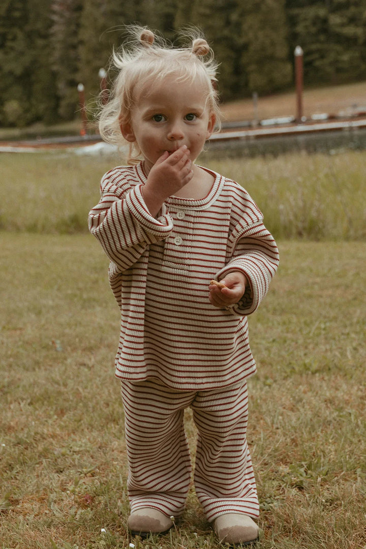 Winnie + Crew - Micky Set in Thin Turtledove Stripe