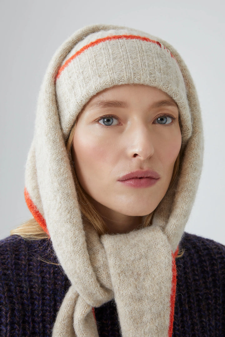 Moismont – Elly Scarf No. 218 in Paper