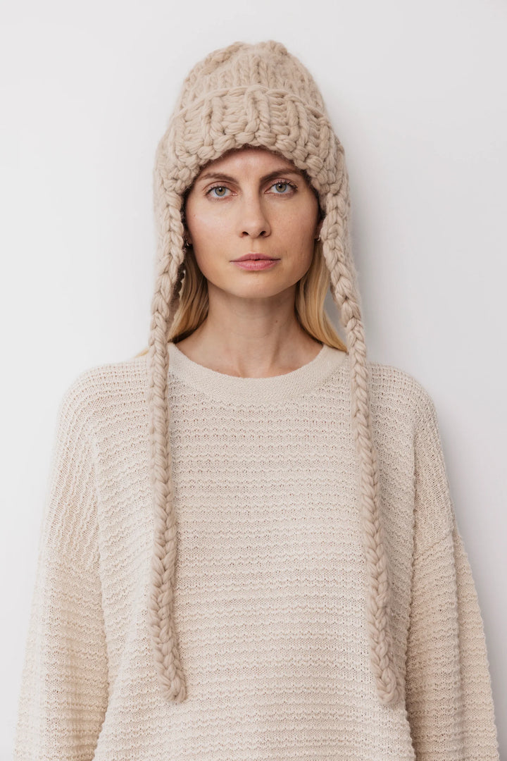 Wol Hide - Handknit Hat in Putty