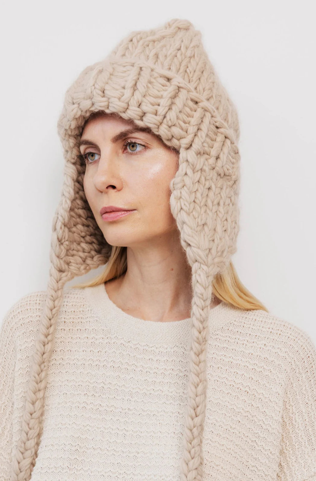 Wol Hide - Handknit Hat in Putty