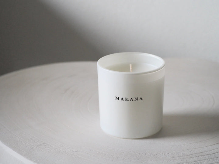 Makana - Tea Leaf Candle in 6.5 oz