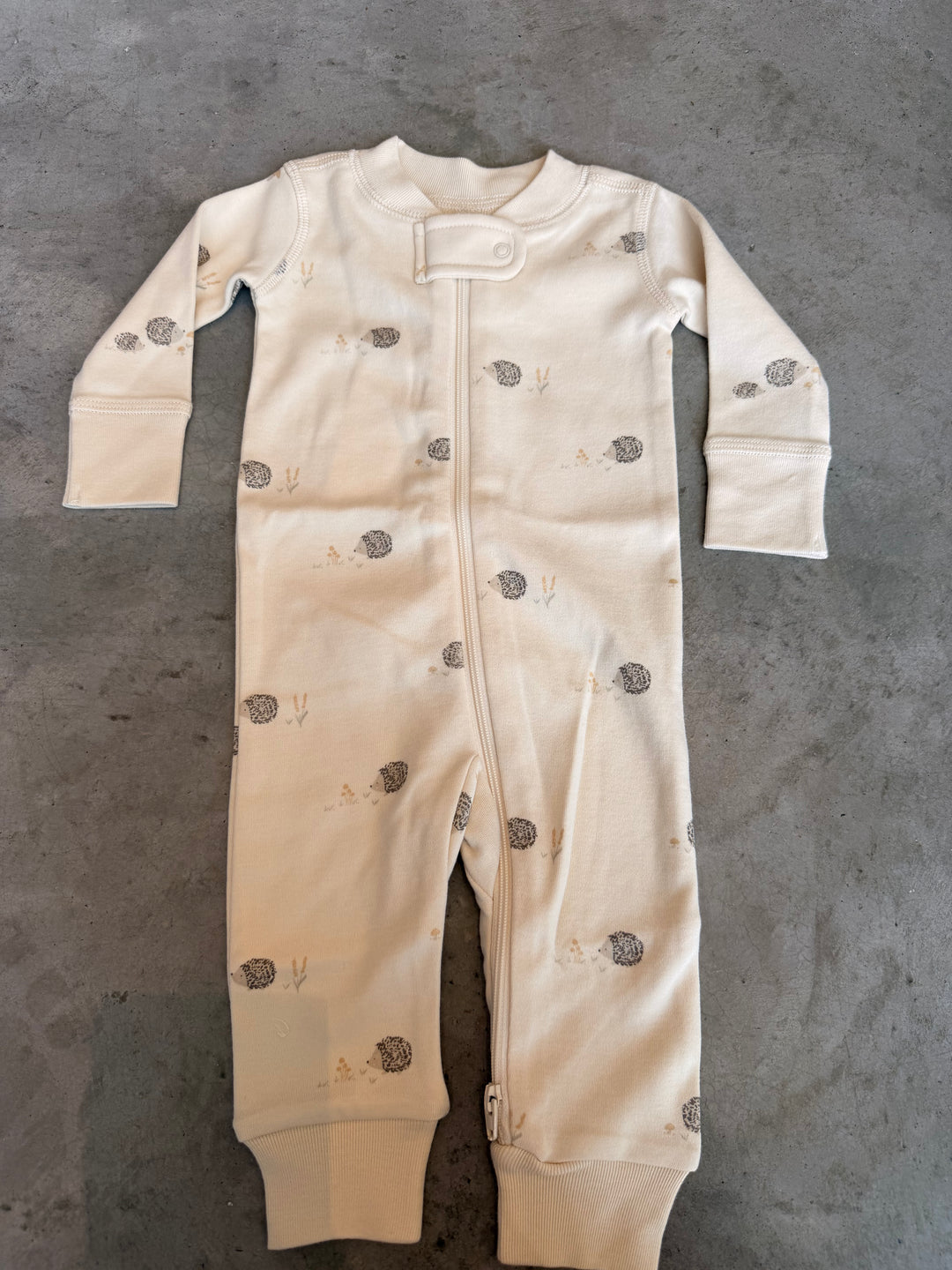 Quincy Mae – Zip Long Sleeve Sleeper Footie in Hedgehog