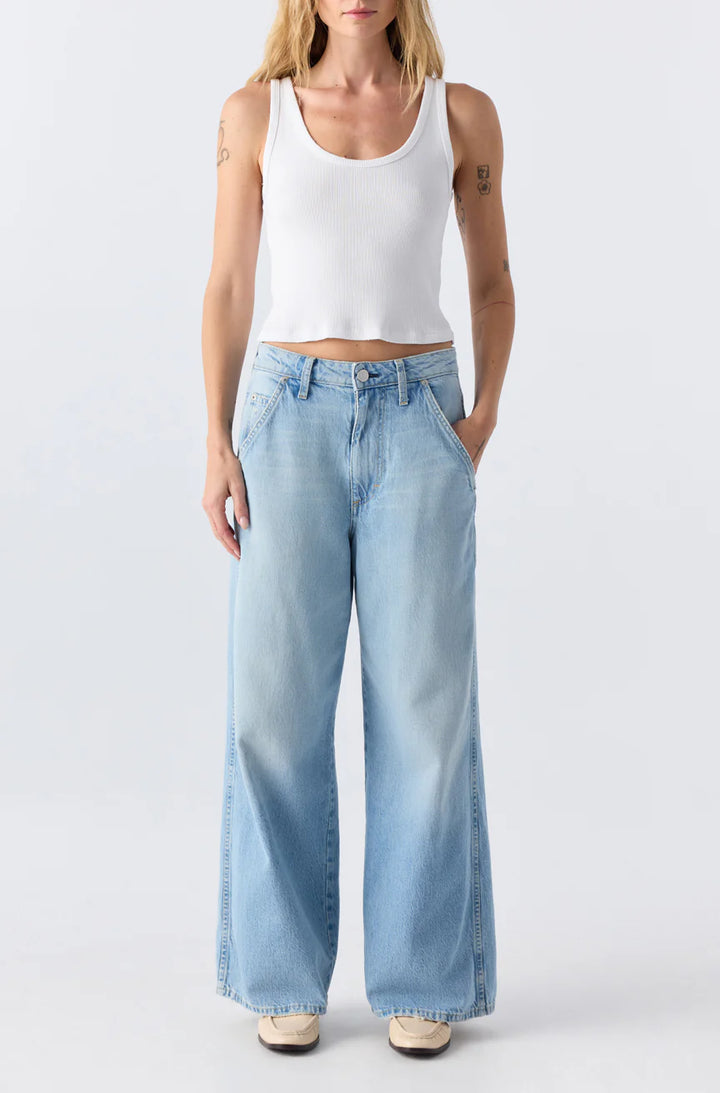 AMO Denim – Isabel in Radical