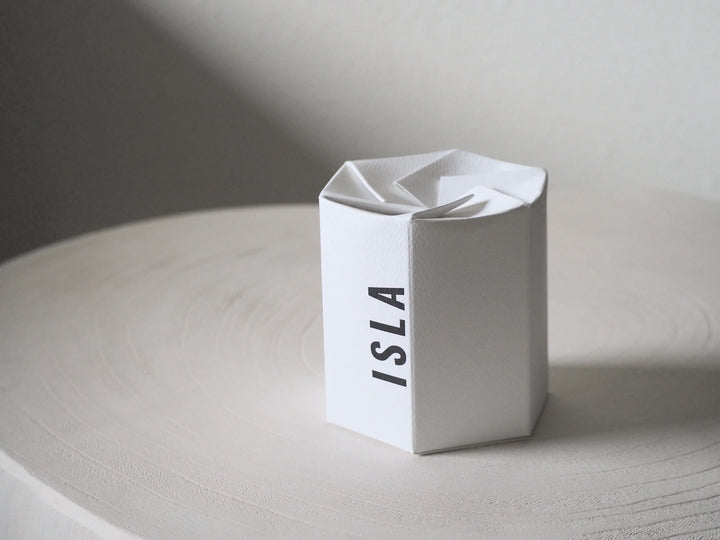 Makana - Isla Candle in 6.5 oz
