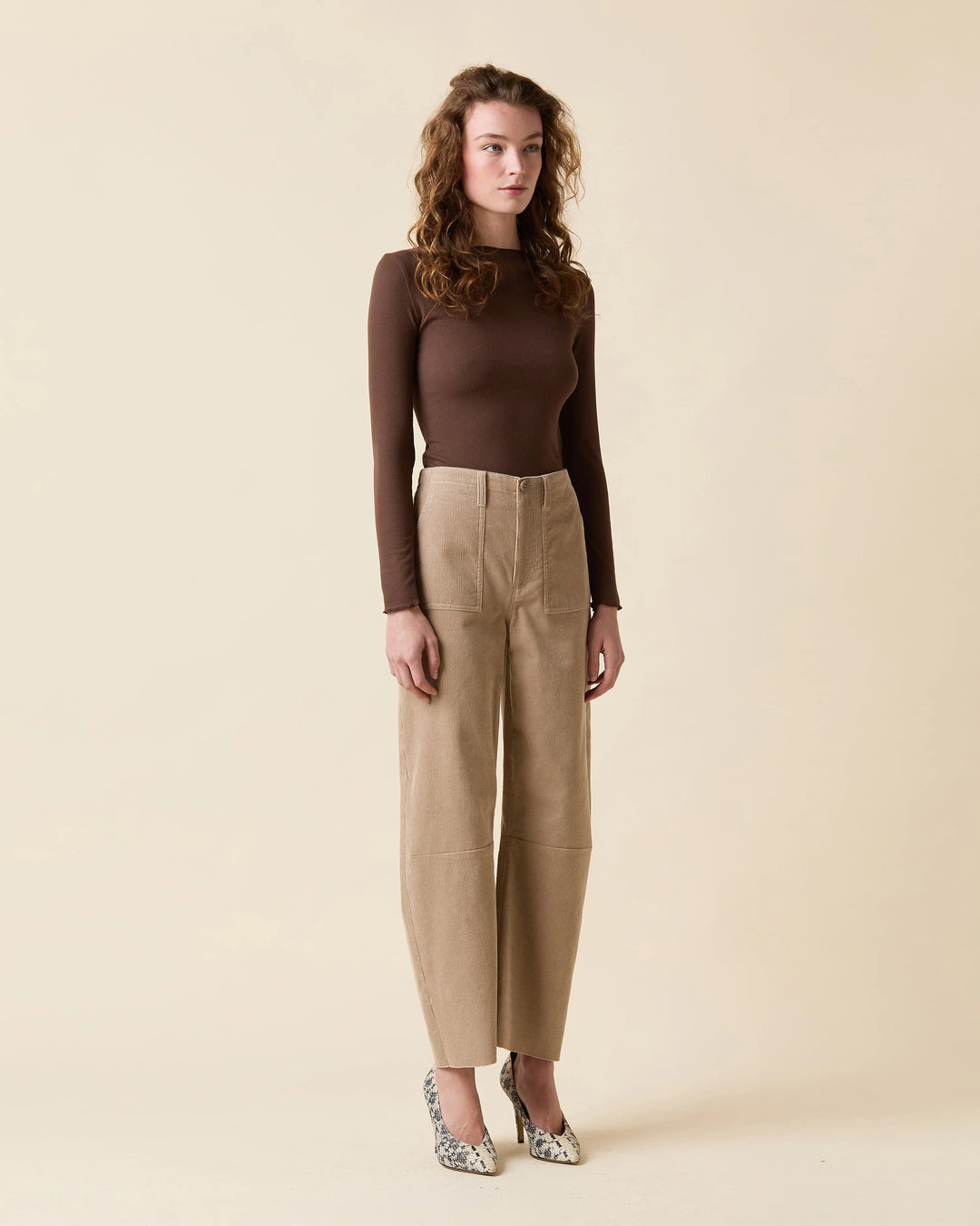 Le Jean - Utility Soft Barrel in Beige Corduroy