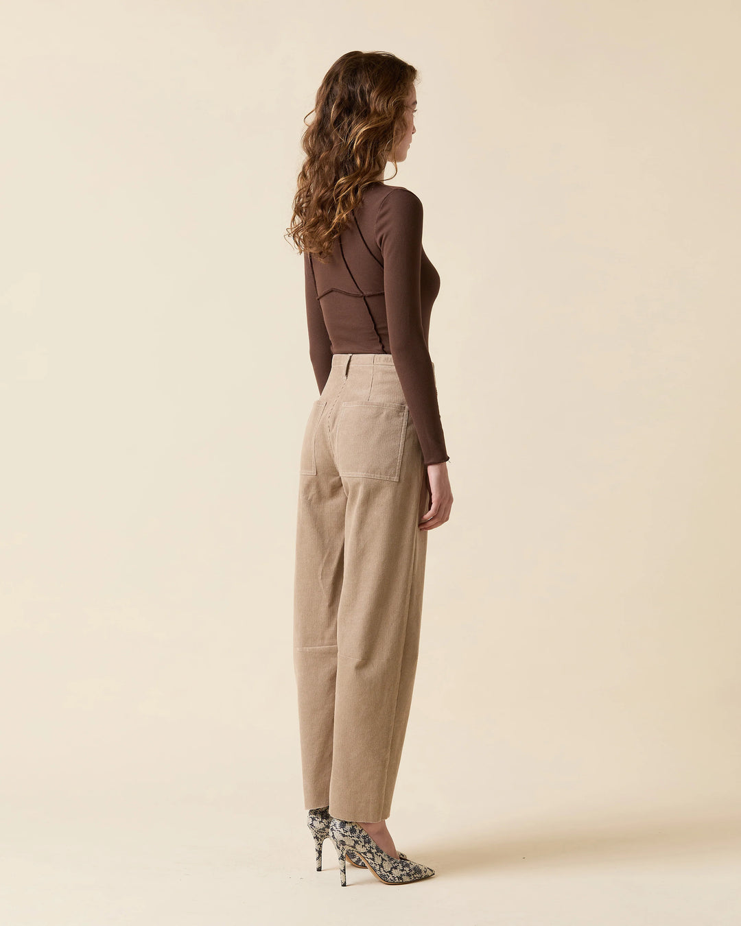 Le Jean - Utility Soft Barrel in Beige Corduroy