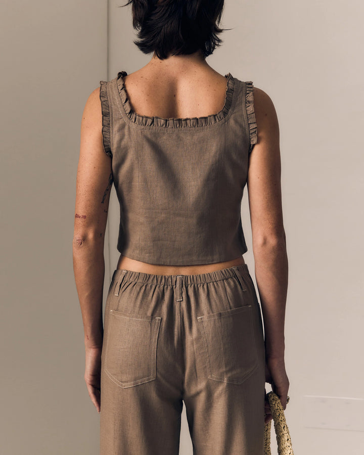 Le Jean – Linen Ruffle Cami in Driftwood