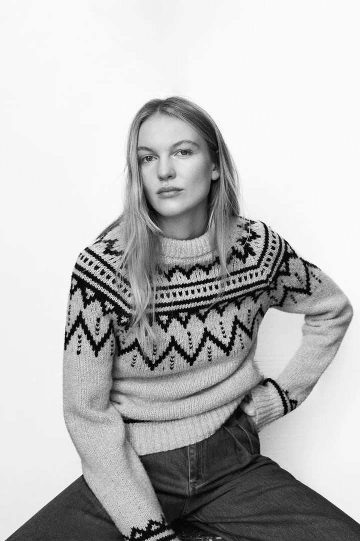 The New Society – Luna Jumper in Moonlight Vigore