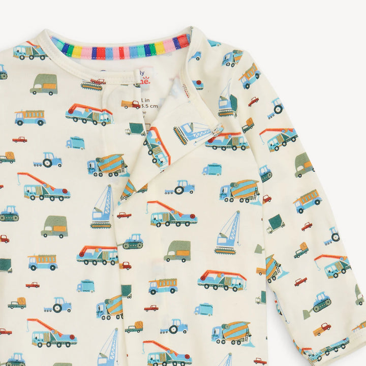 Magetic Me - Modal Magnetic Footie in Dump Trucks