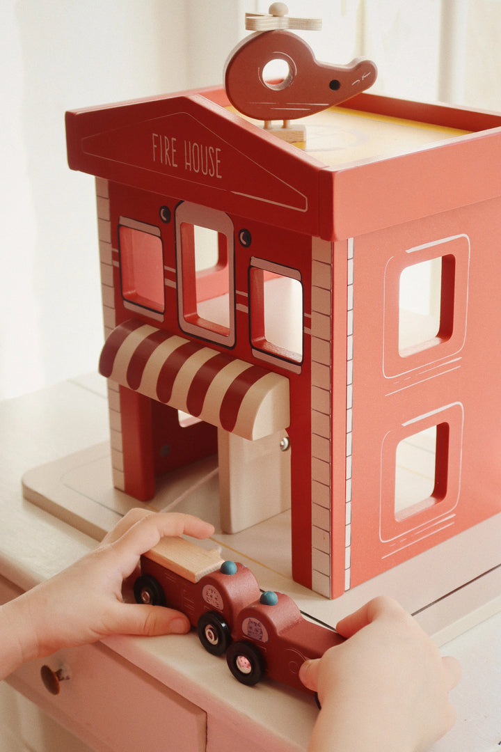 Konges Slojd - Wooden Fire Station