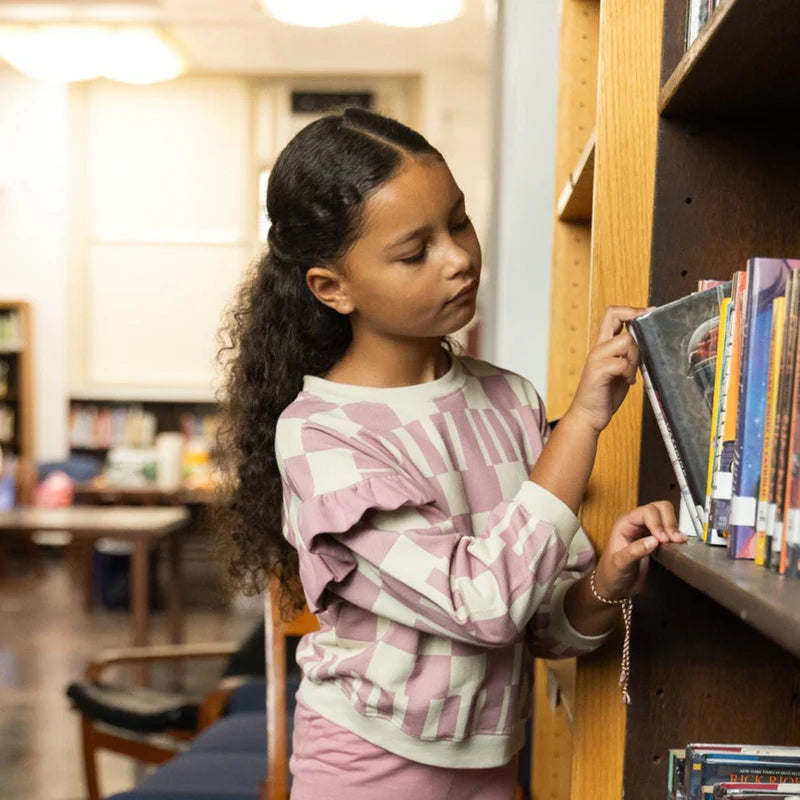 Mon Coeur – Recycled Cotton Pink Block Ruffle Sweatshirt