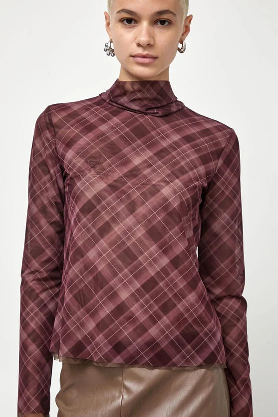No. 6 Store – Lennon Turtleneck Top in Plum Plaid