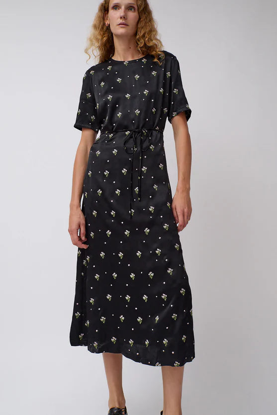 No. 6 Store – Lola Dress in Black Embroidered