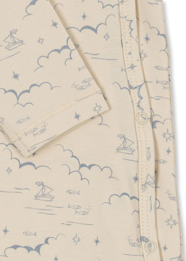 Konges Slojd - Basic Newborn Onesie in Cielo Marino