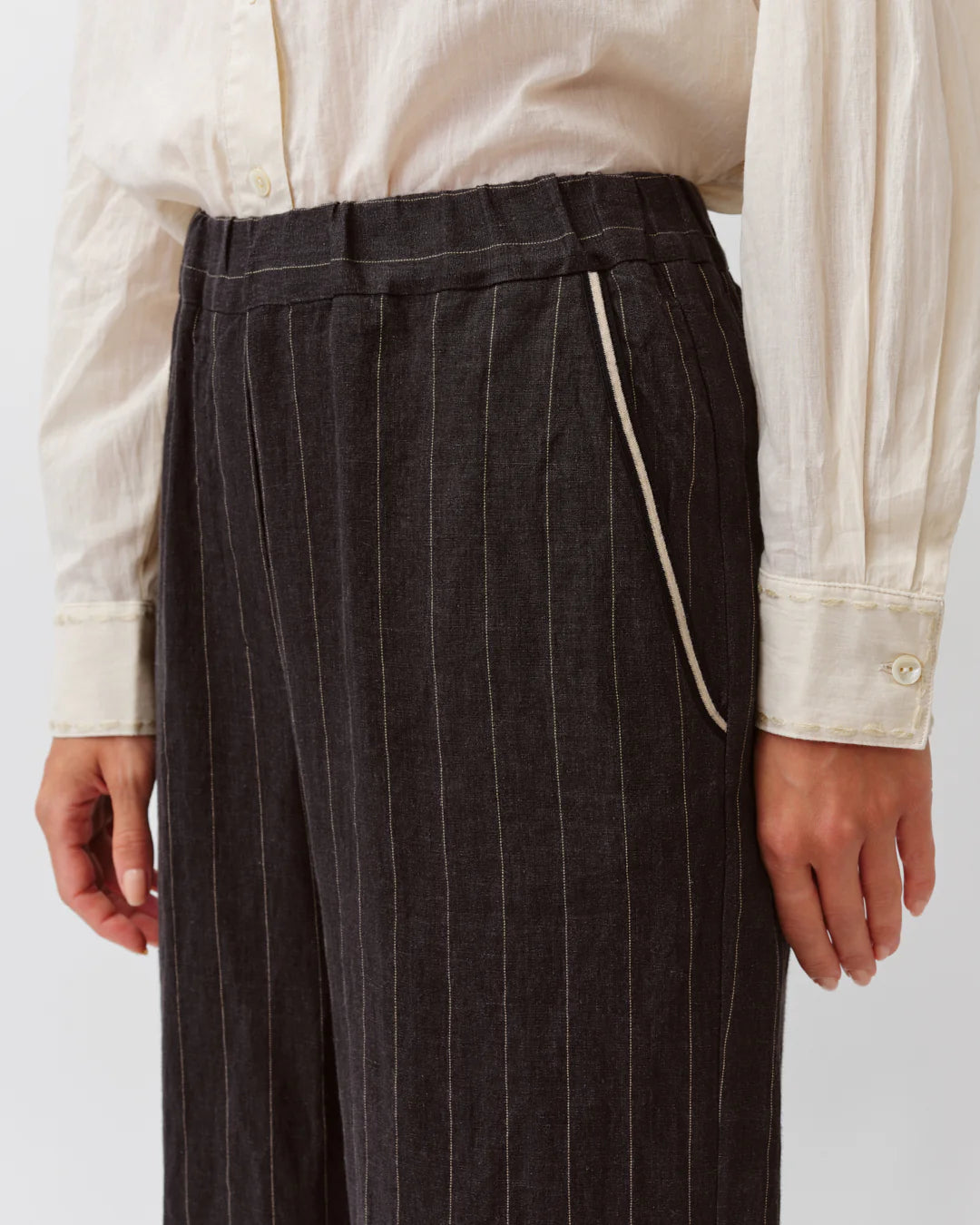 Diega - Pantero Pant in Black and Ecru