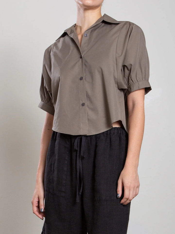 Pharaoh – Claude Cotton Crop Shirt in Army