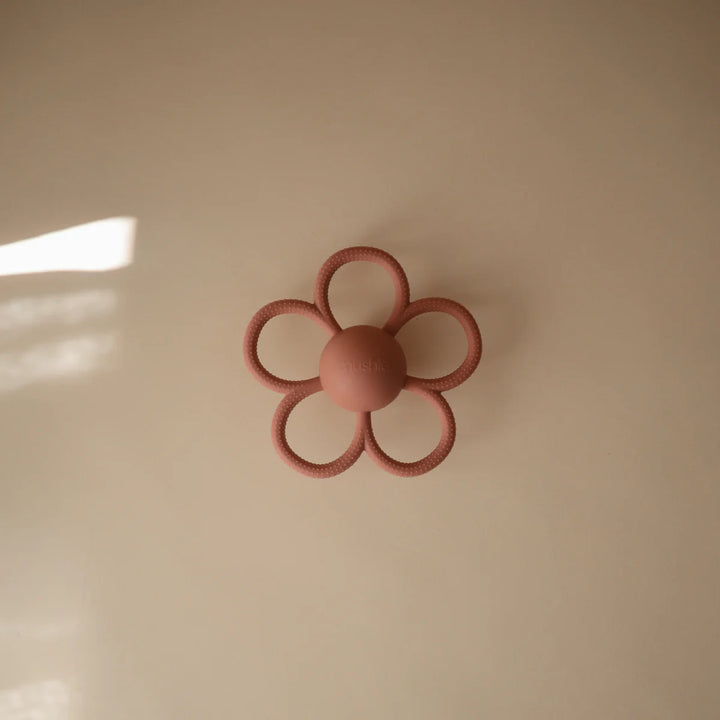 Mushie – Daisy Teether Rattle