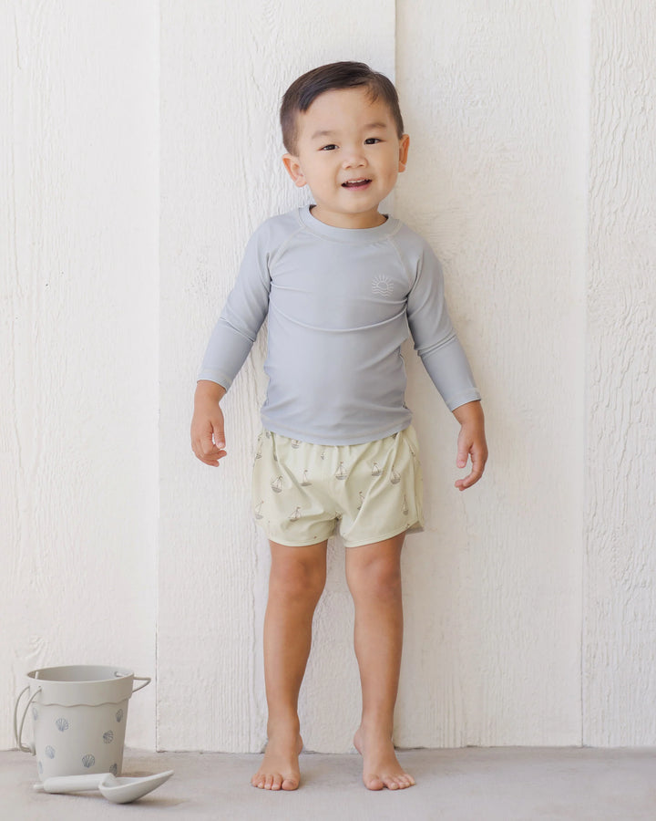 Quincy Mae - Boys Swim Shorts in Sailboats