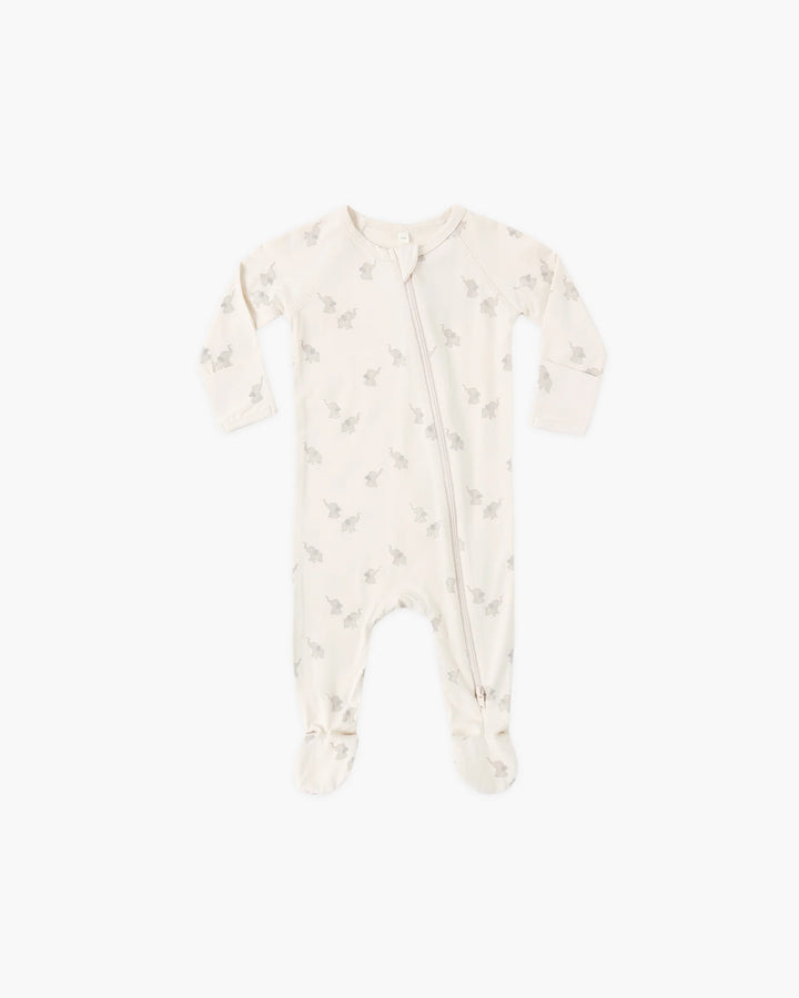 Quincy Mae – Bamboo Zip Long Sleeve Footie in Elephants