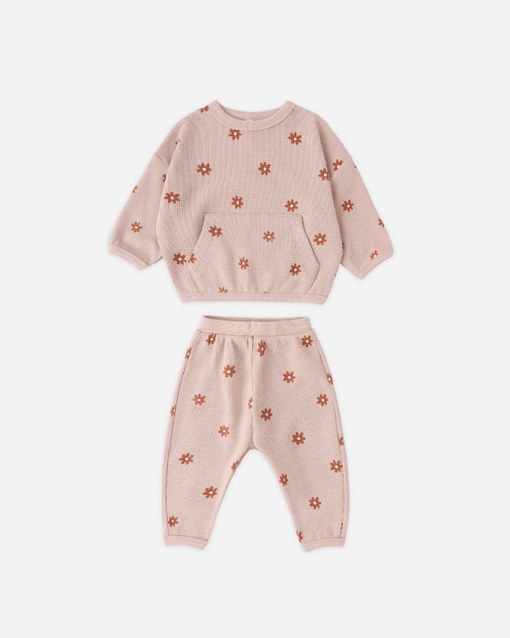 Quincy Mae – Waffle Sweatshirt & Pants Set in Pink Daisy