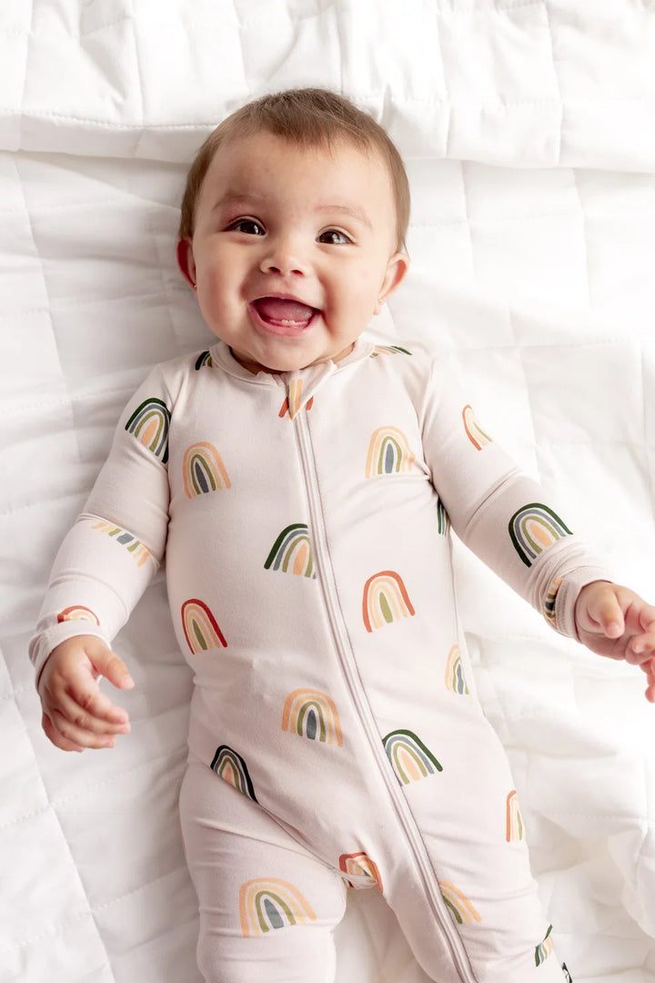 Kyte Baby - Zippered Romper in Retro Rainbow