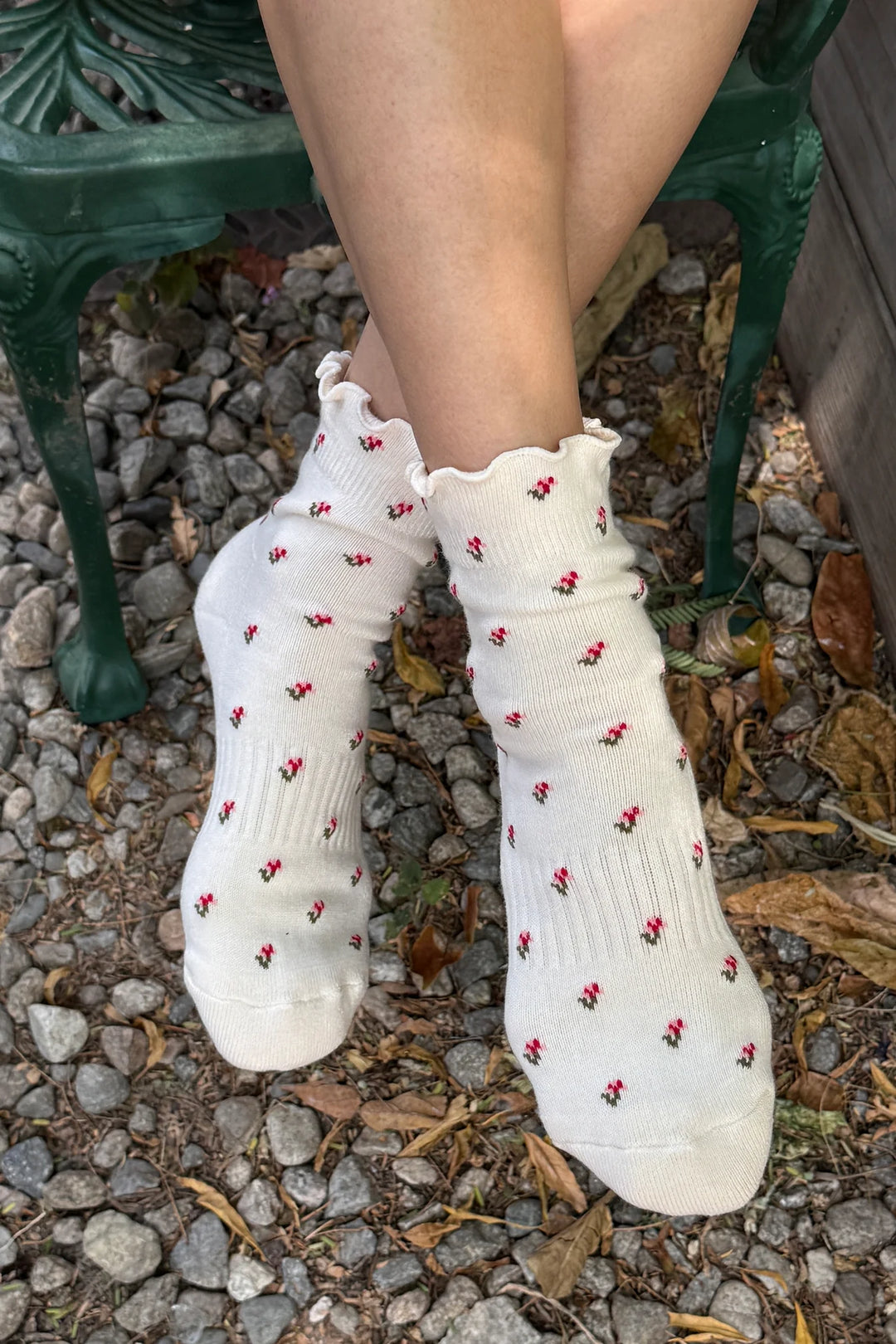 Le Bon Shoppe - Ruffled Hugger Crew Sock in Petal