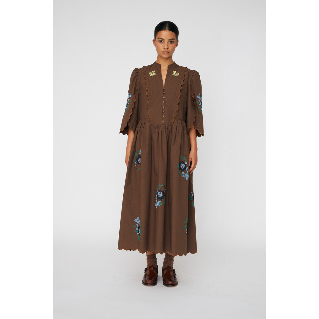 stella nova embroidered dress Embroidery Anglaise Sleeveless Maxi Dress