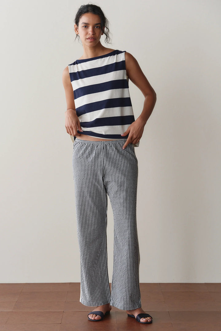 Donni – Cotton Gingham Stripe Crop Pant in Jet and White
