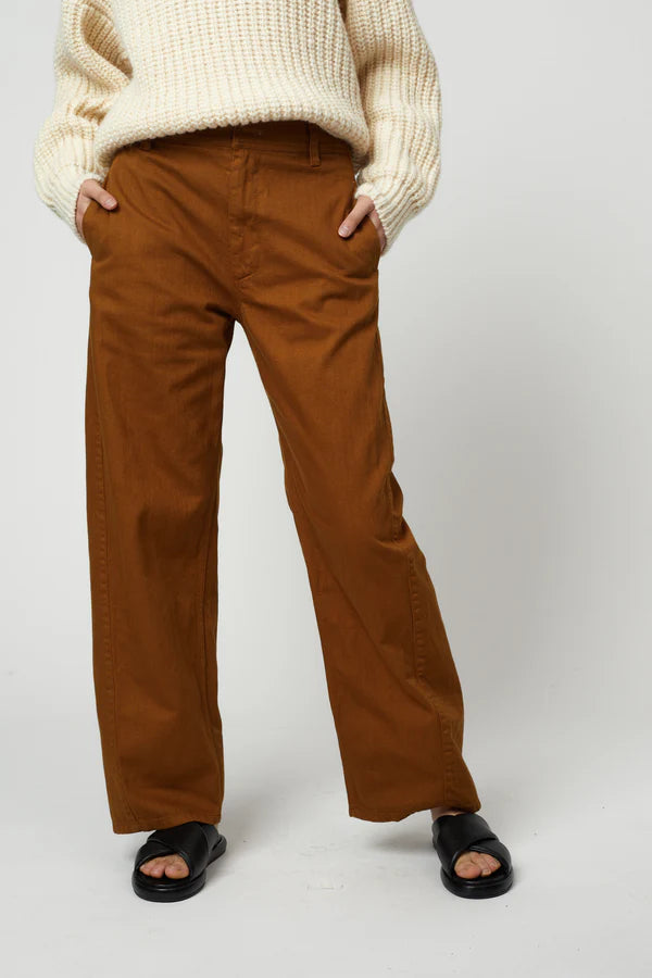 Atelier Delphine – Twisted Pant in Sierra