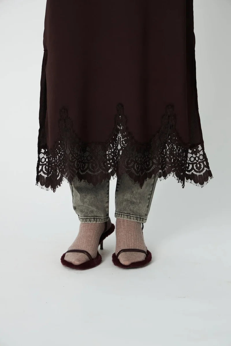 Stella Nova – Underlayer Lace Dress in Dark Brown