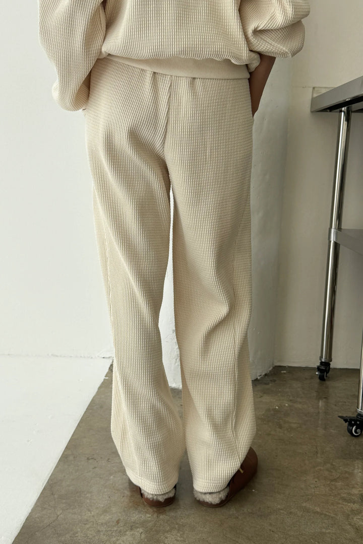 Le Bon Shoppe - Waffle Lo Pants in Naturel