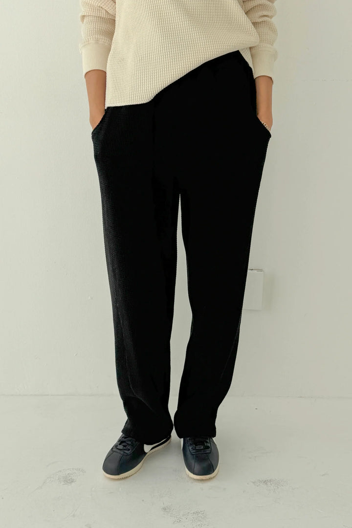 Le Bon Shoppe - Waffle Lo Pants in True Black