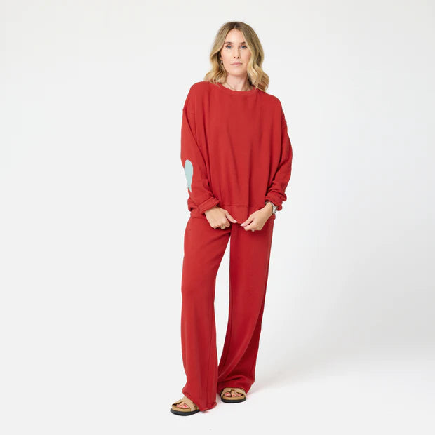 Kerri Rosenthal – Ex-Boyfriend Patchwork Sweatshirt in Washed Red