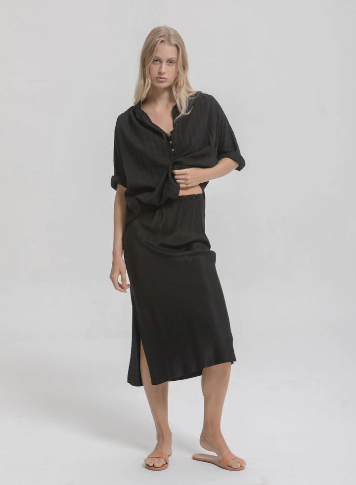 Cali Dreaming - Slip Skirt in Black