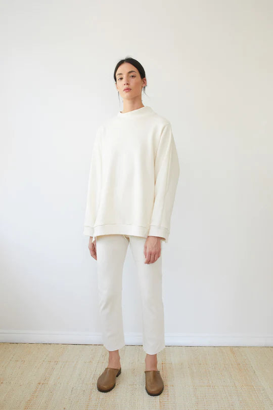 Wol Hide – Rib Neck Sweatshirt in Natural