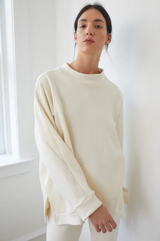 Wol Hide – Rib Neck Sweatshirt in Natural