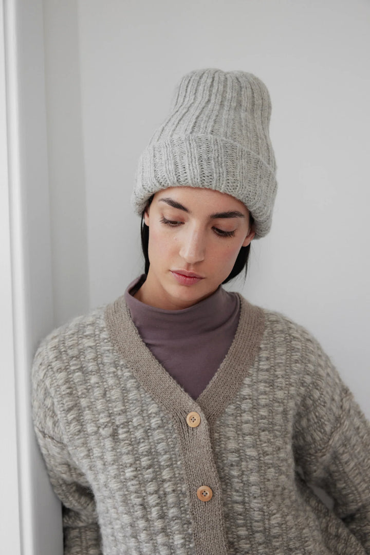 Wol Hide - Rib Hat in Heather