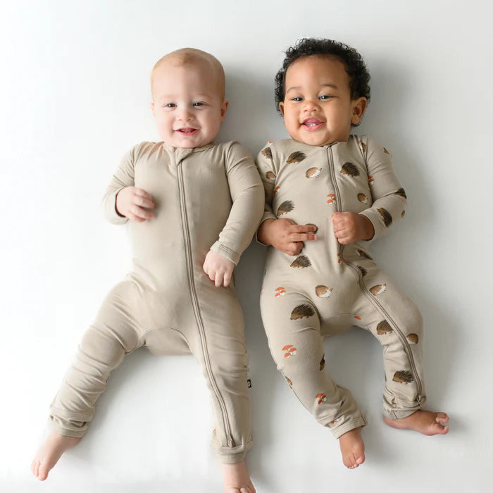 Kyte Baby – Bamboo Zippered Romper in Prickle