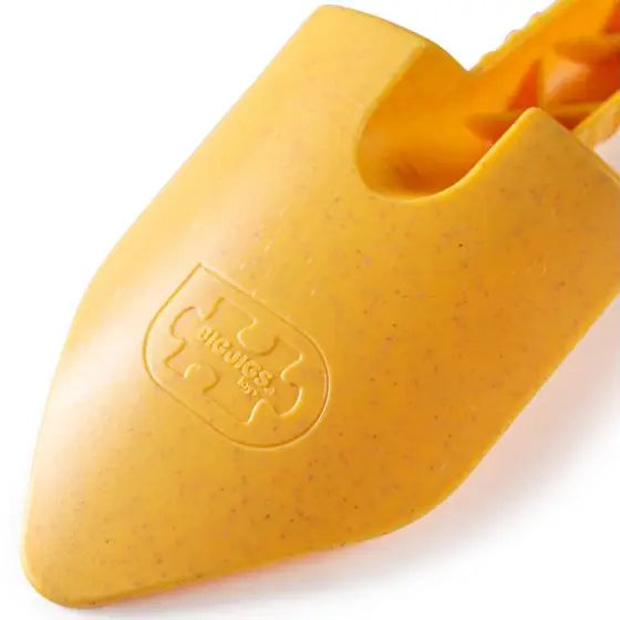 Honey Yellow Spade