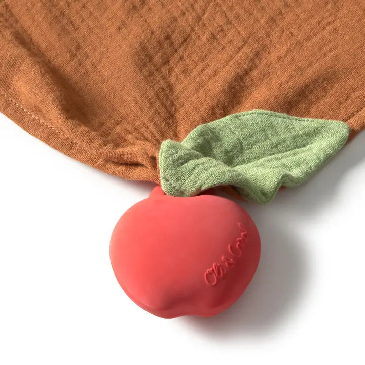 Oli & Carol – Pepa the Apple Cotton & Natural Rubber Teether