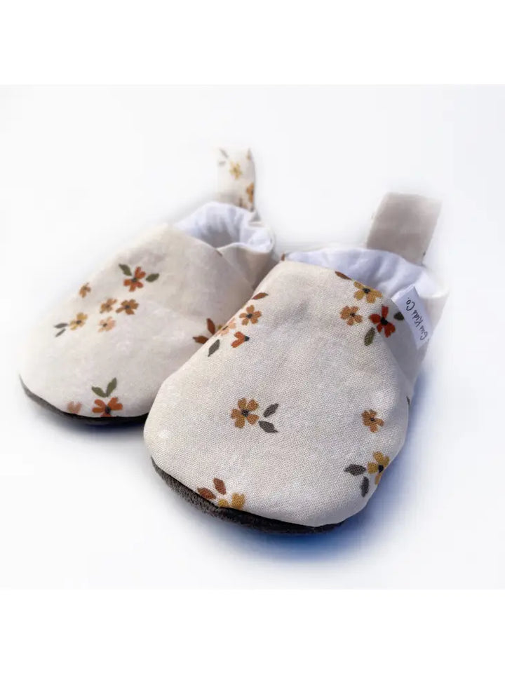 Gus Kids Co. – Dainty Floral Baby Shoes