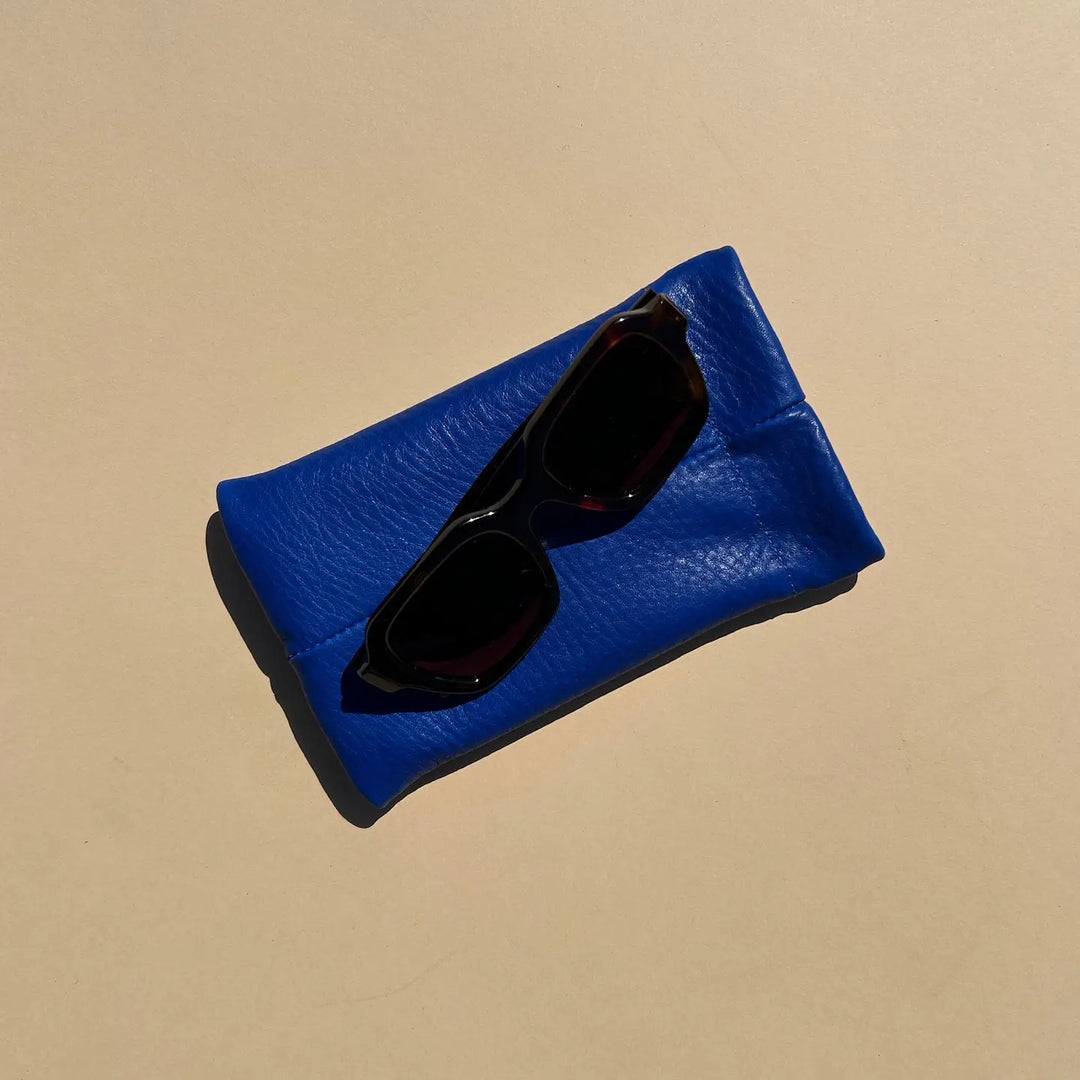 Primecut – Sunglasses Case in Lapis Leather